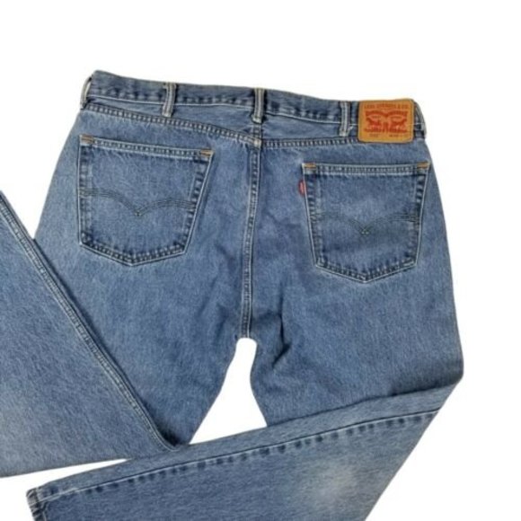 Levis 505 Jeans Sz W40 L32 Straight Medium Blue Wash 100% Cotton (30" inseam) - Picture 2 of 12